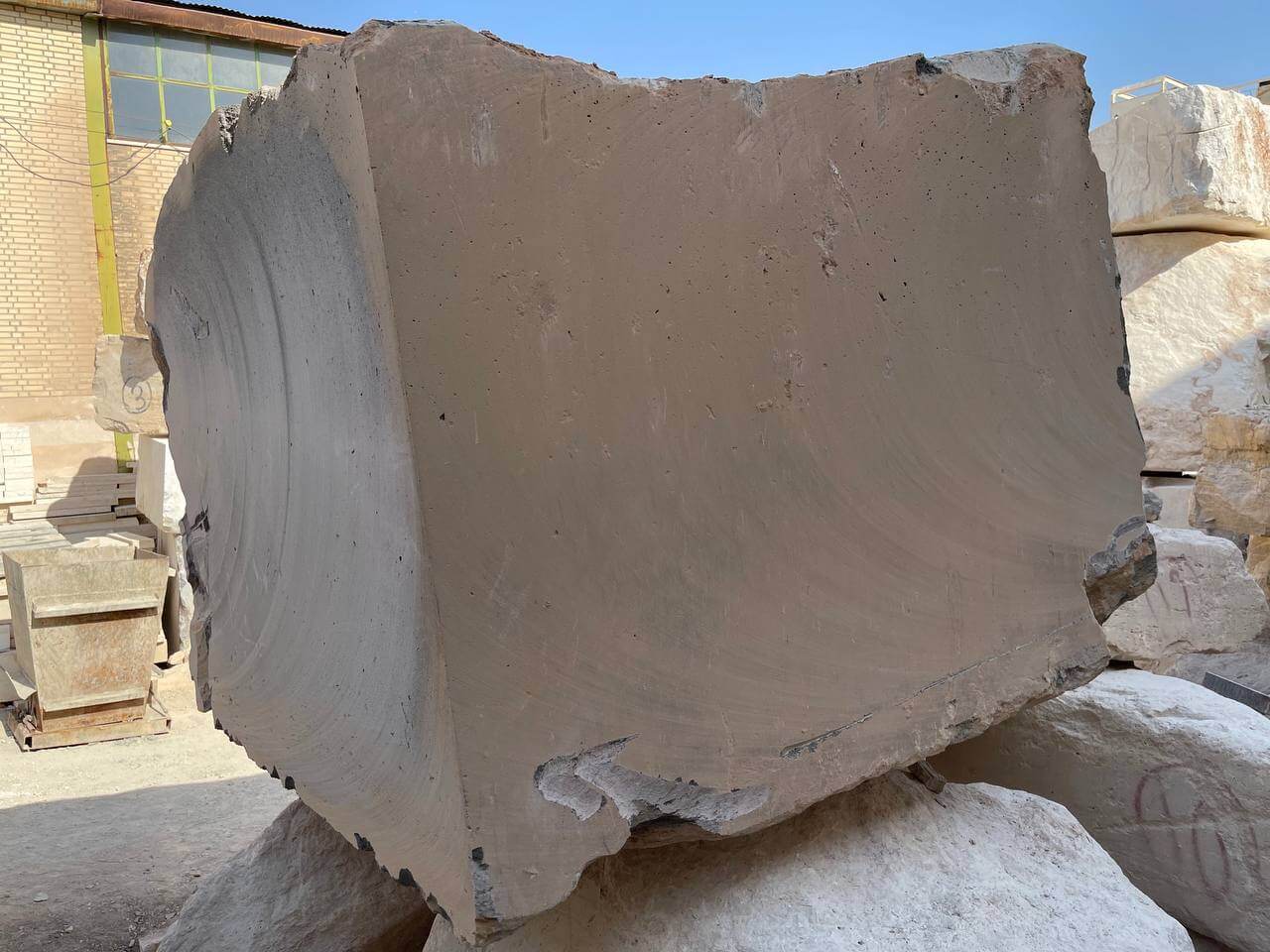 Basalt-coupe-stone-photo کوپ سنگ بازالت